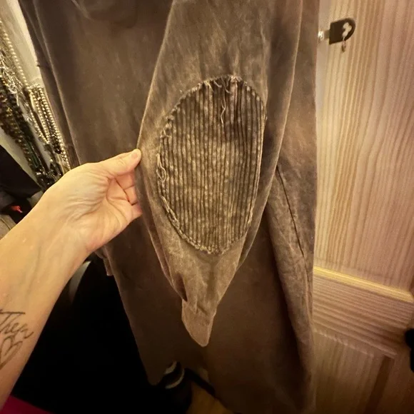 NWOT Women’s Casual Hooded Button-Up Jacket in Brown - Picture 4 of 4